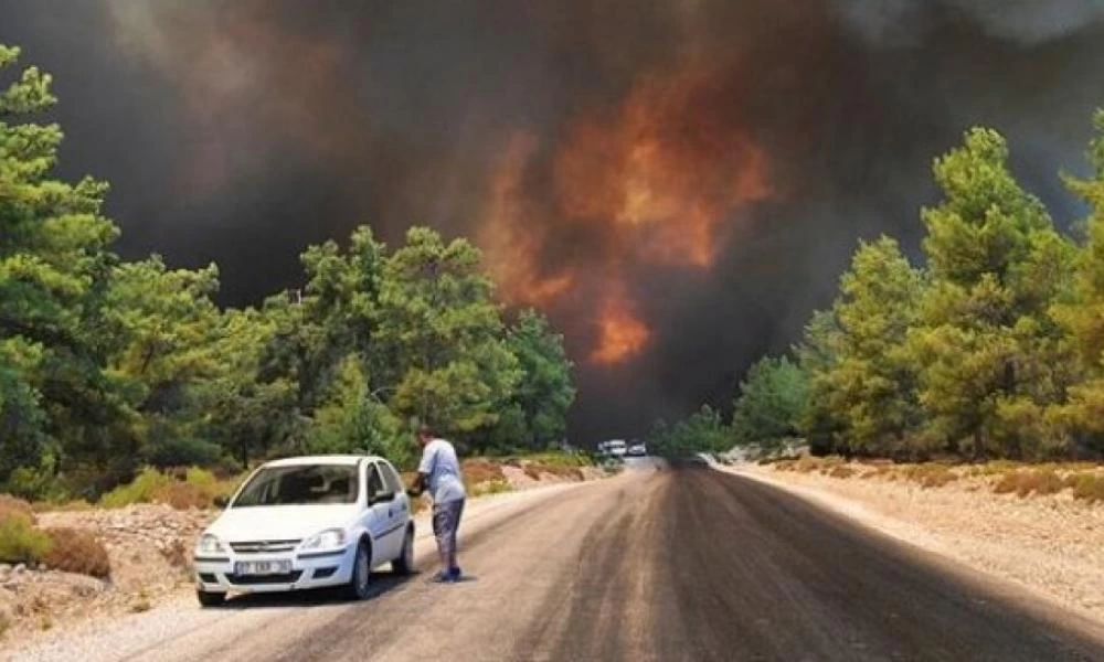 Οργή των Τούρκων: "Καιγόμαστε" - Έχουμε 2 πυροσβεστικά και η Ελλάδα 27
